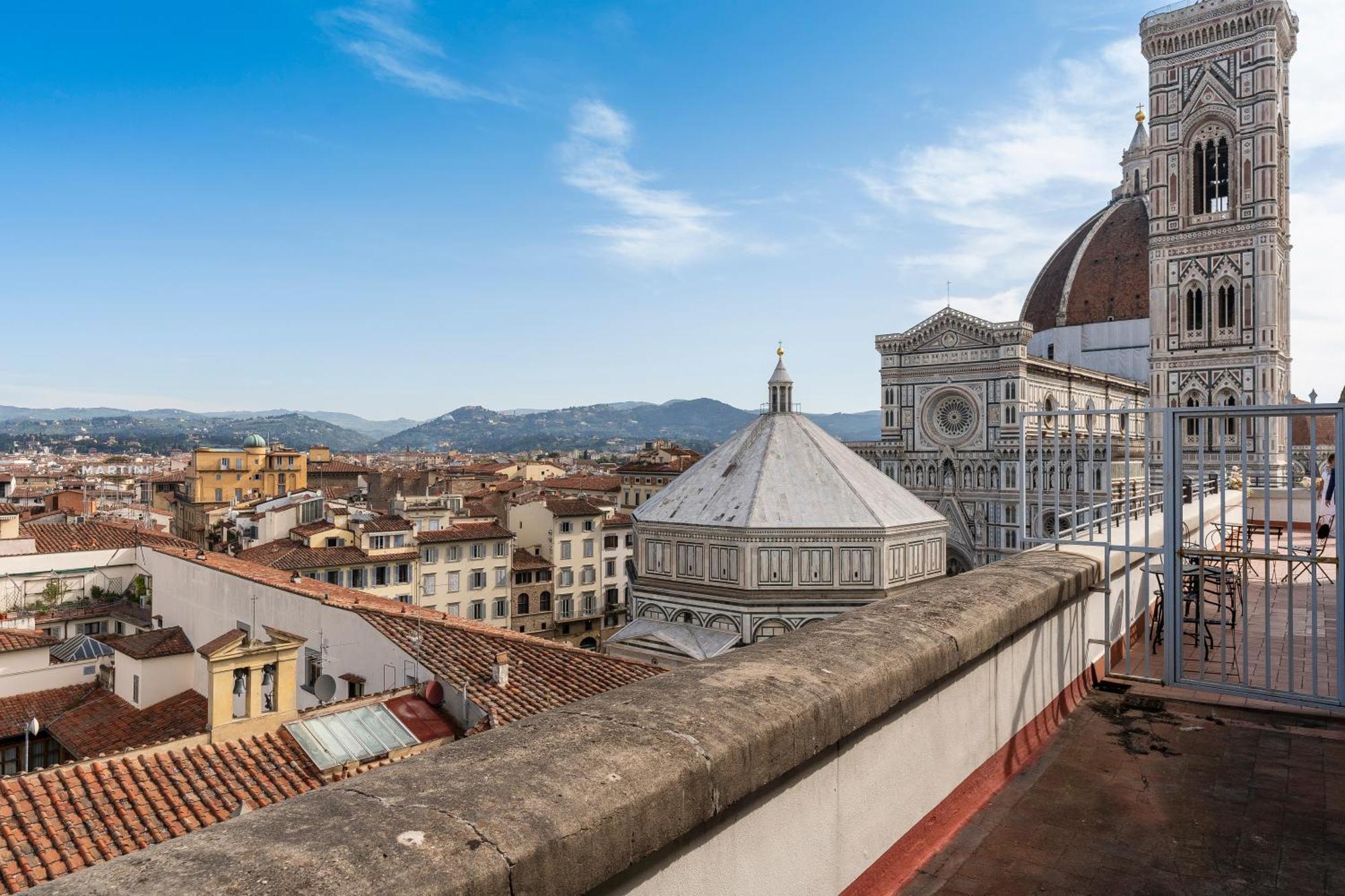 Apartment Duomo Firenze Bagian luar foto